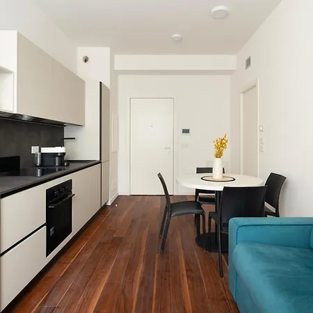 Santa Tecla Living Corti Di Bayres 3 Milan